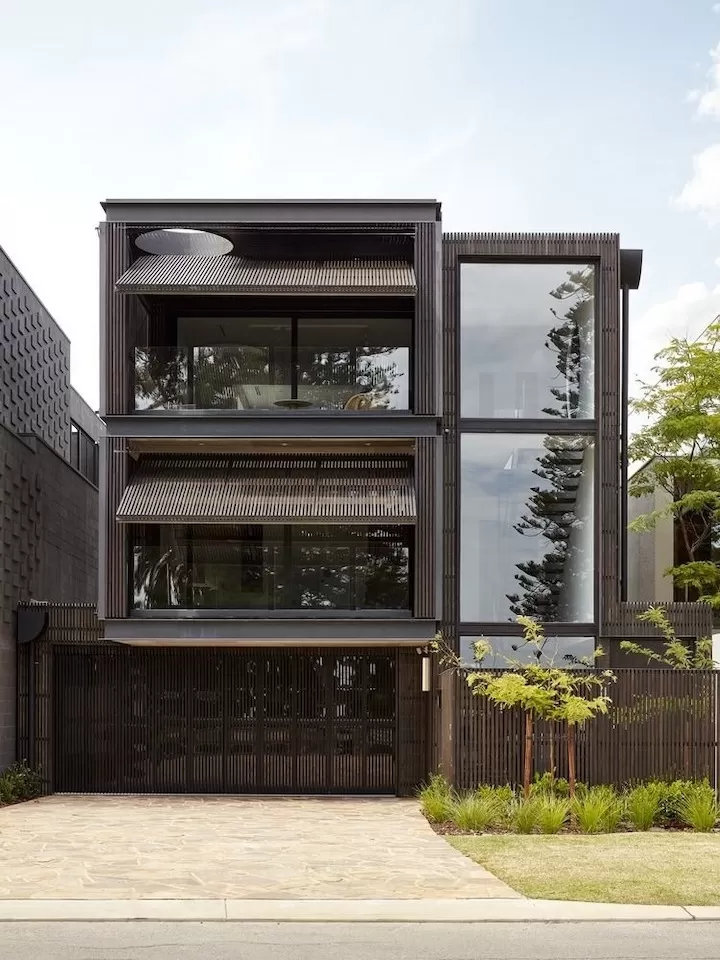 Mái nhà hiện đại có thể là hình bánh ú được tối giản hoá từ mái cong truyền thống, hoặc mái bằng