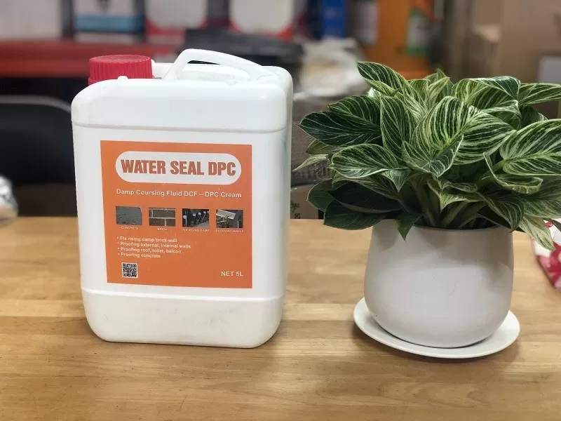 Water Seal là loại hóa chất chống thấm gốc nước, có khả năng chống thấm cao