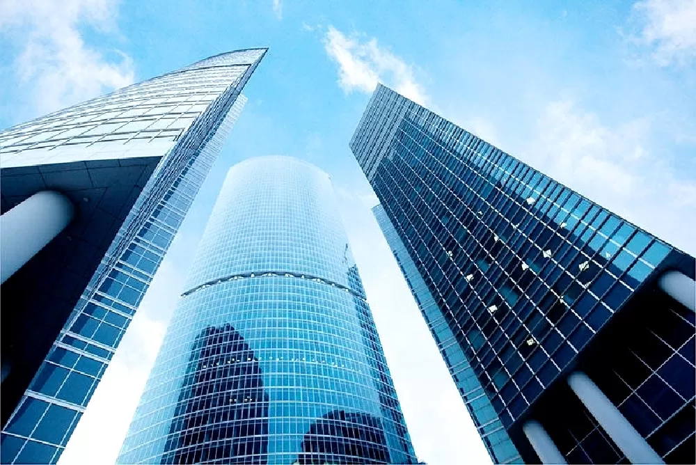 Kính được sử dụng khá phổ biến trong các công trình lớn nhỏ